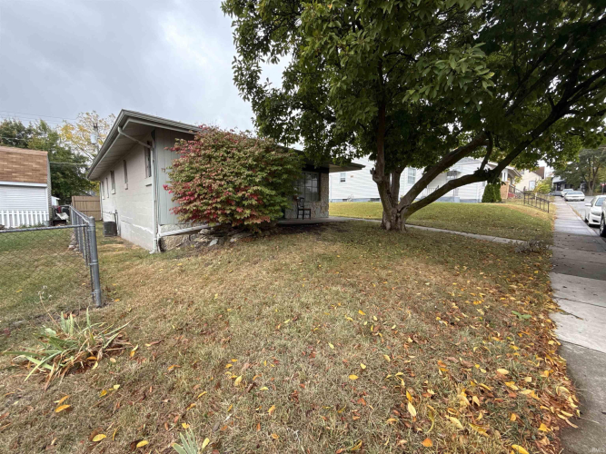 Listing Image 30