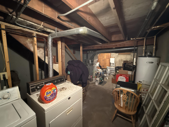 Listing Image 8