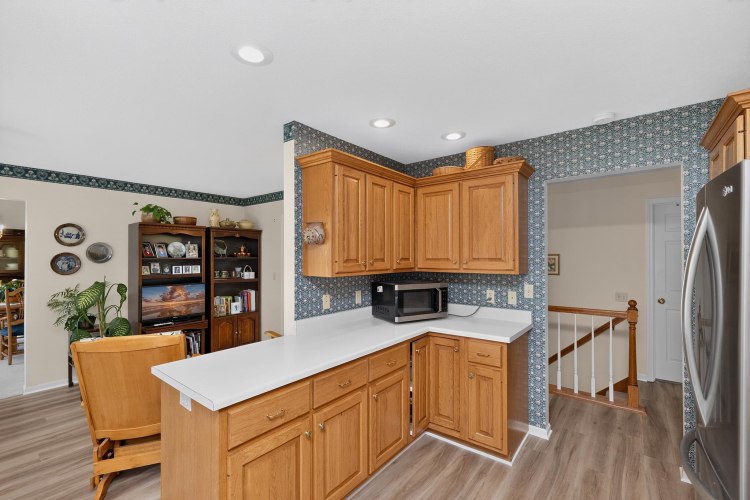 Listing Image 13