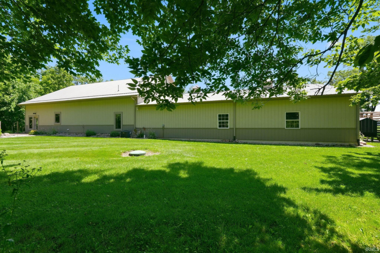 Listing Image 41