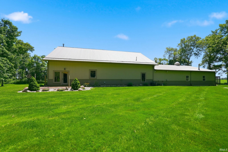 Listing Image 42
