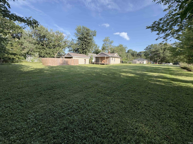 Listing Image 14