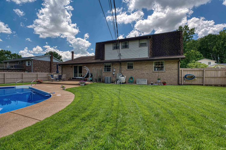 Listing Image 43