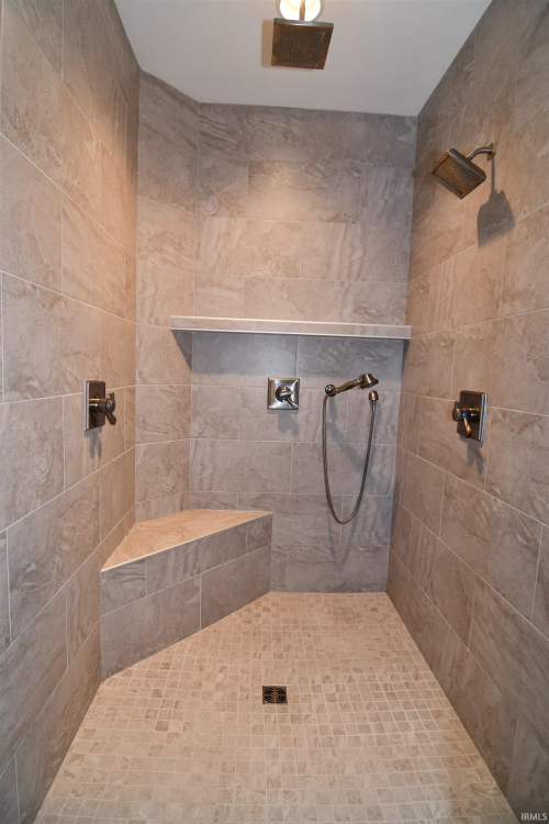 Listing Image 26