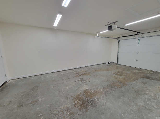 Listing Image 24