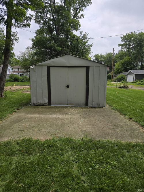 Listing Image 24