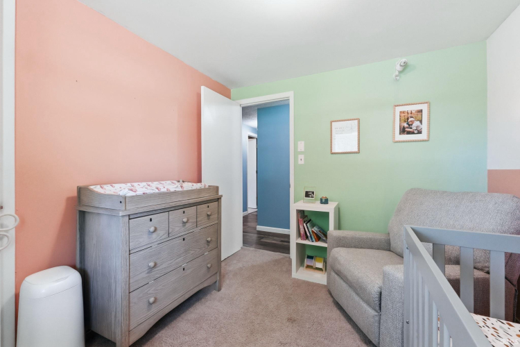 Listing Image 23