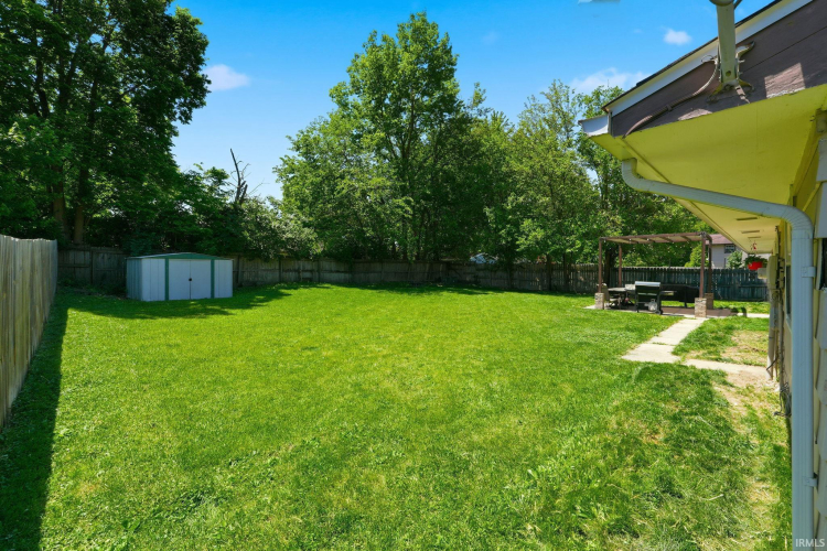Listing Image 37