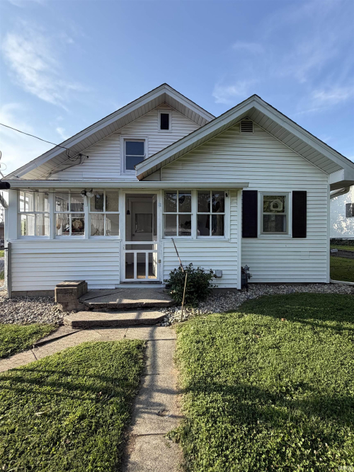 Listing Image 3
