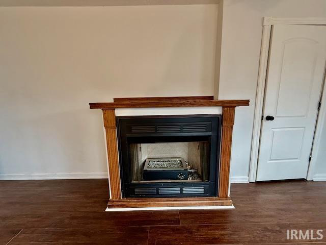 Listing Image 4