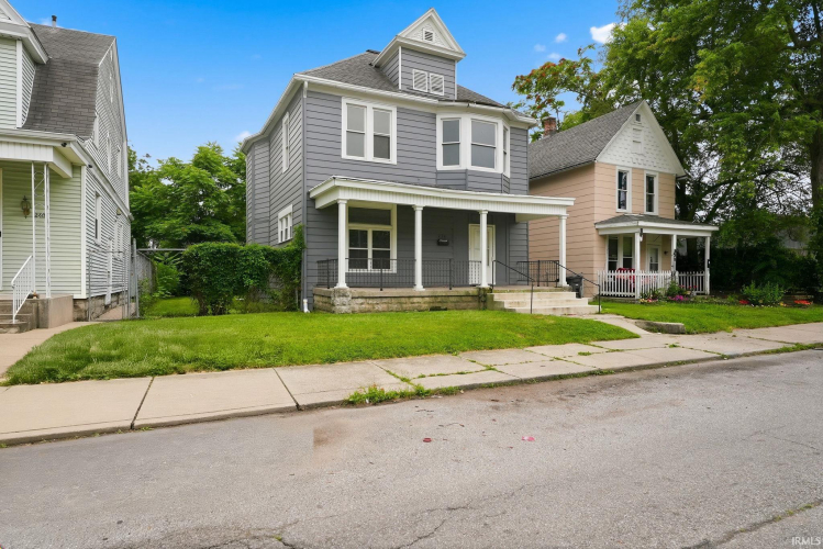 Listing Image 3