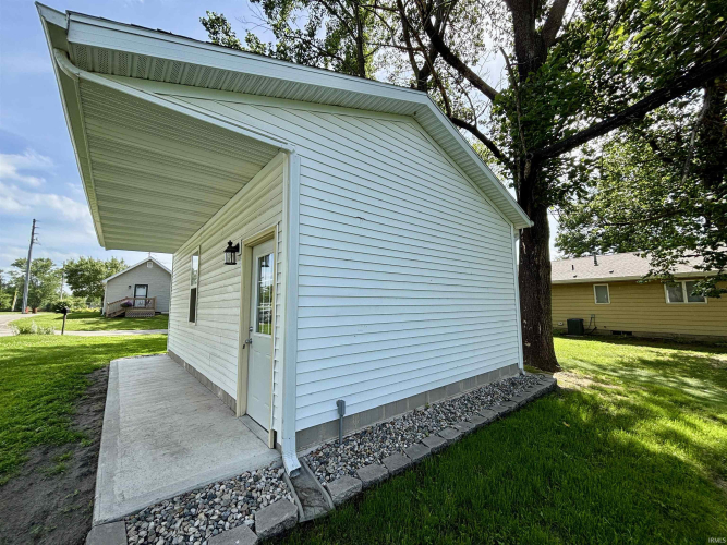 Listing Image 25