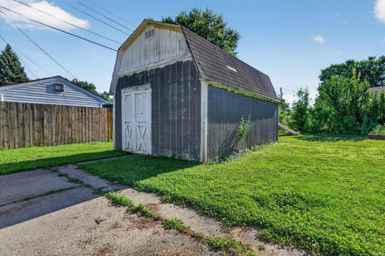 Listing Image 27