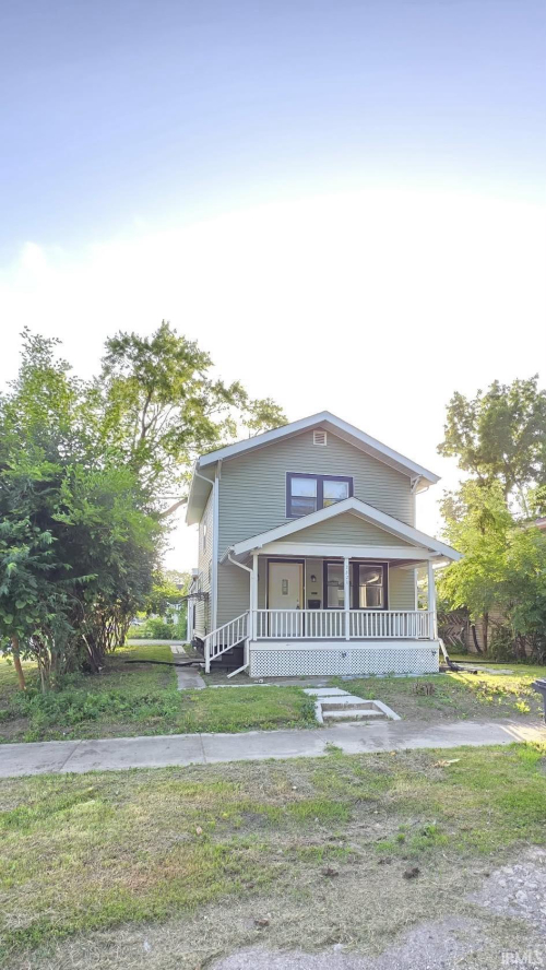 Listing Image 3