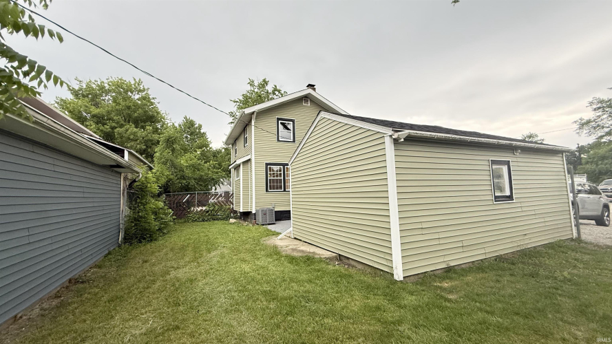 Listing Image 24