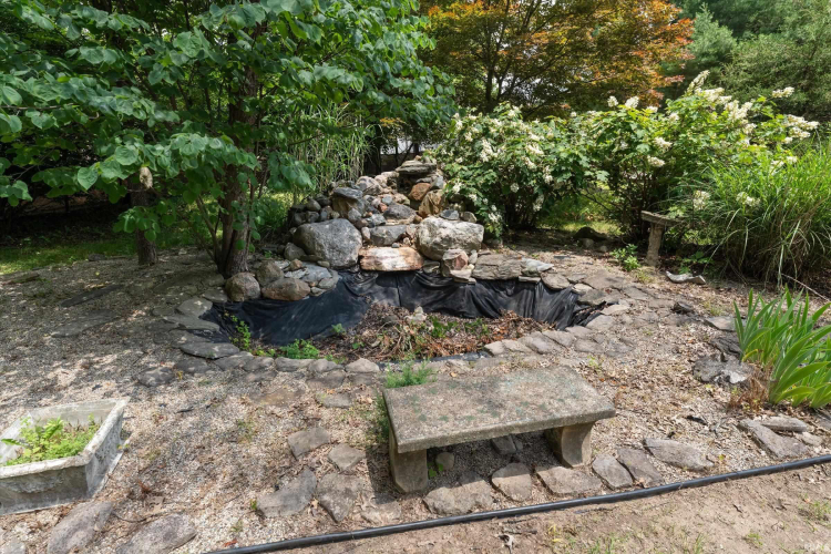 Listing Image 37