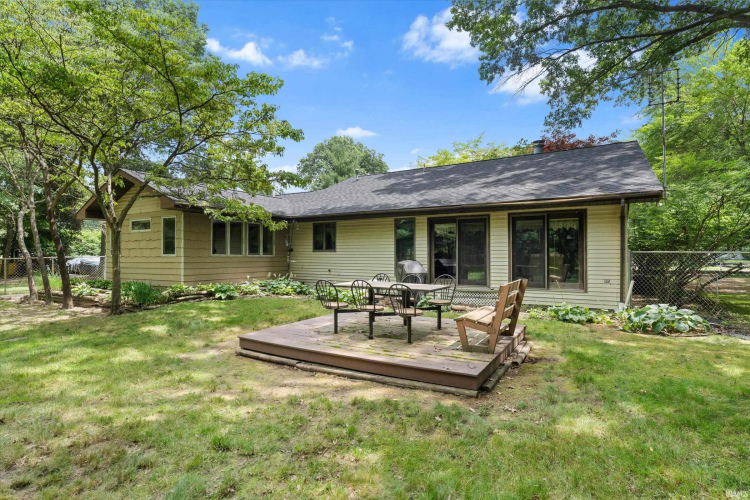 Listing Image 5