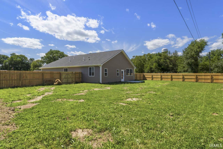 Listing Image 40