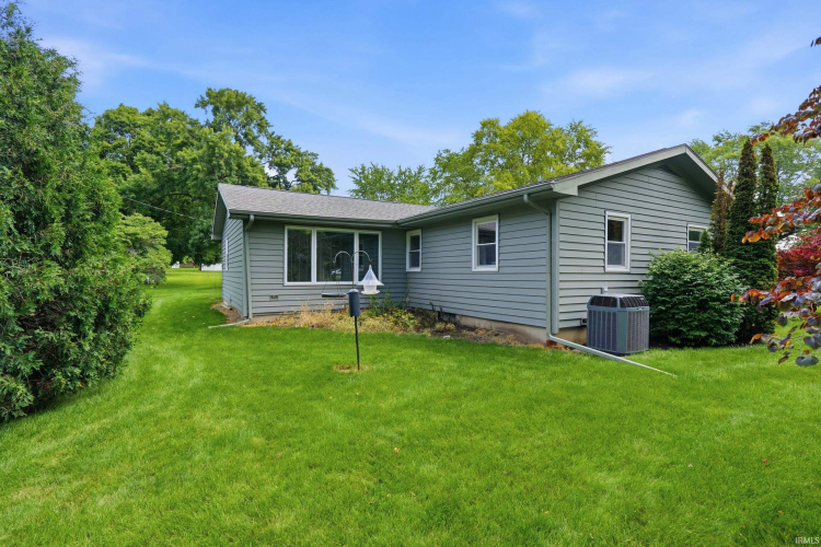 Listing Image 37