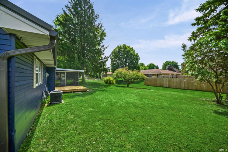 Listing Image 24