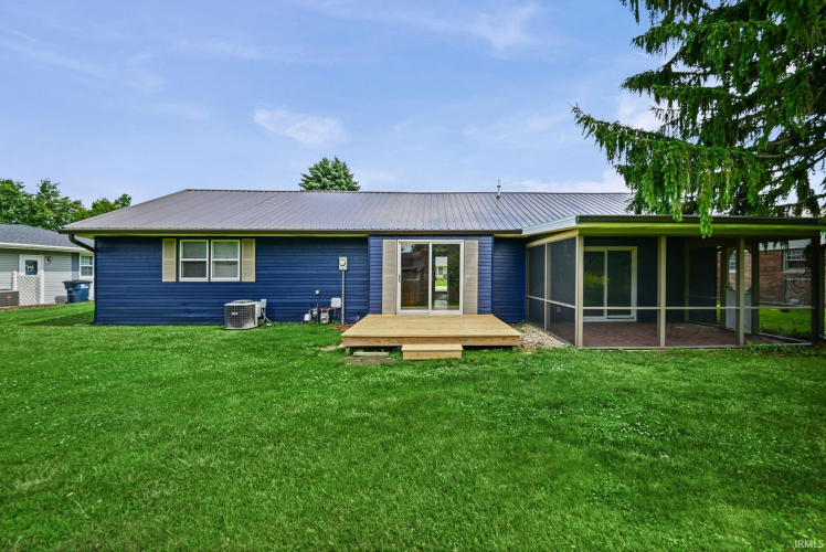 Listing Image 27