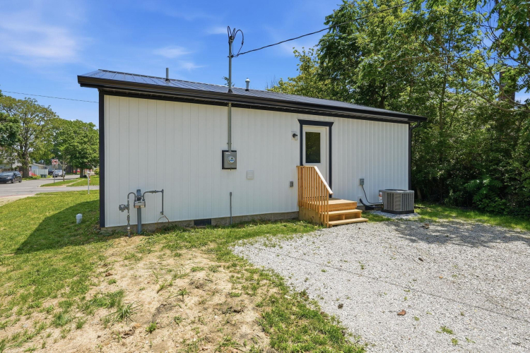 Listing Image 21