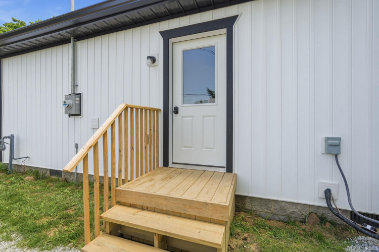 Listing Image 24