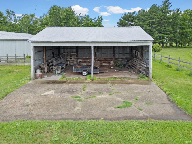 Listing Image 18