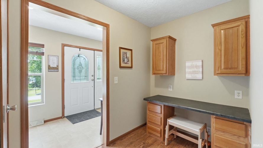 Listing Image 25