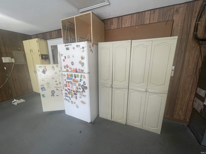 Listing Image 29
