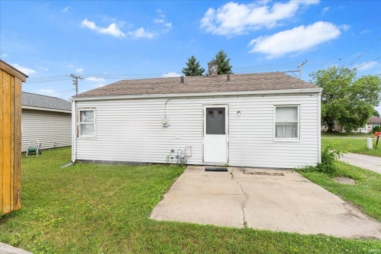 Listing Image 16