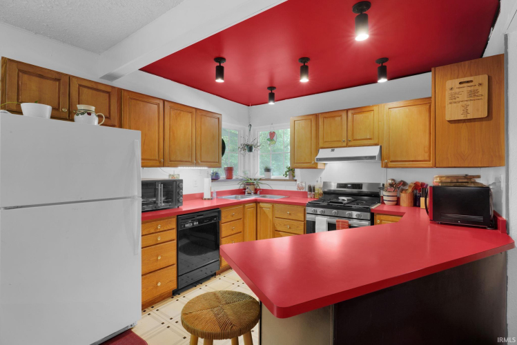 Listing Image 14