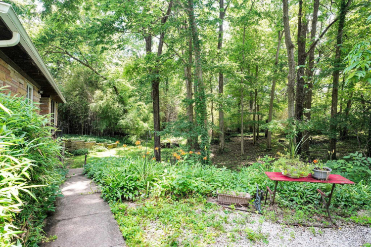 Listing Image 34