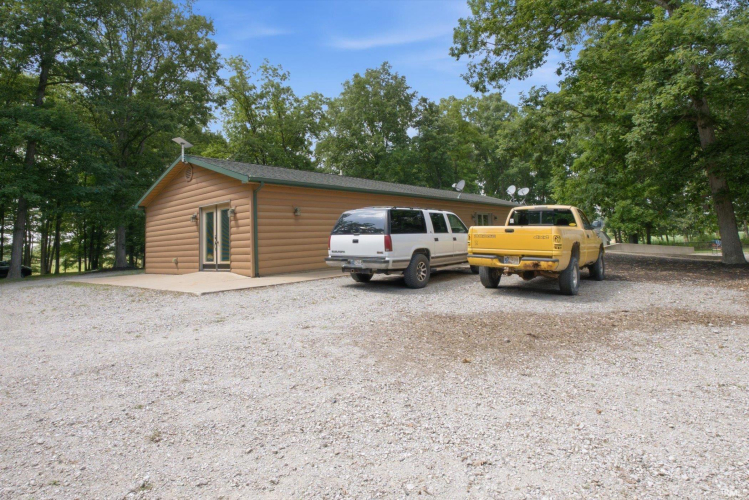 Listing Image 36