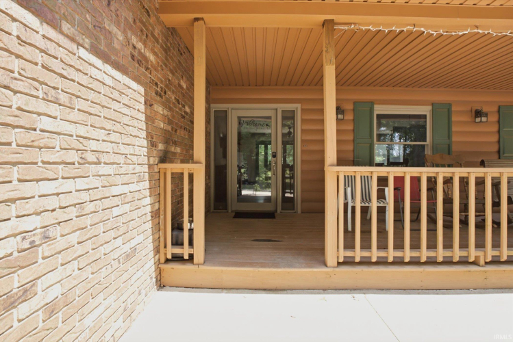 Listing Image 5