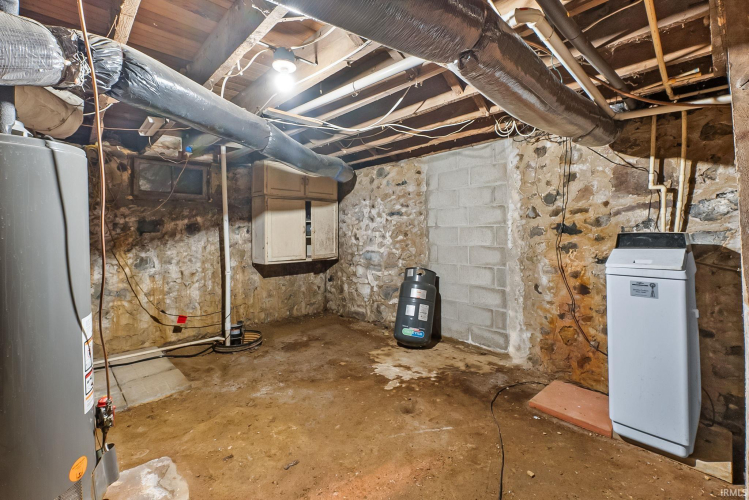 Listing Image 33