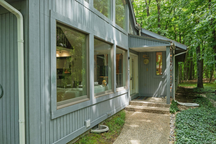 Listing Image 48