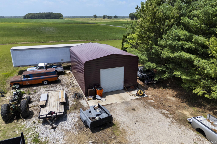 Listing Image 25