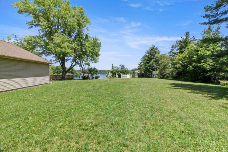 Listing Image 32