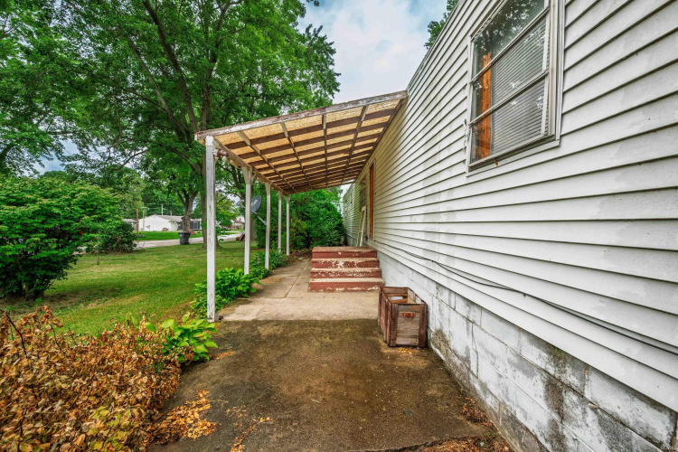 Listing Image 28