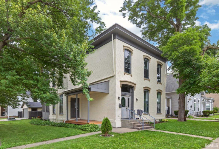 Listing Image 3