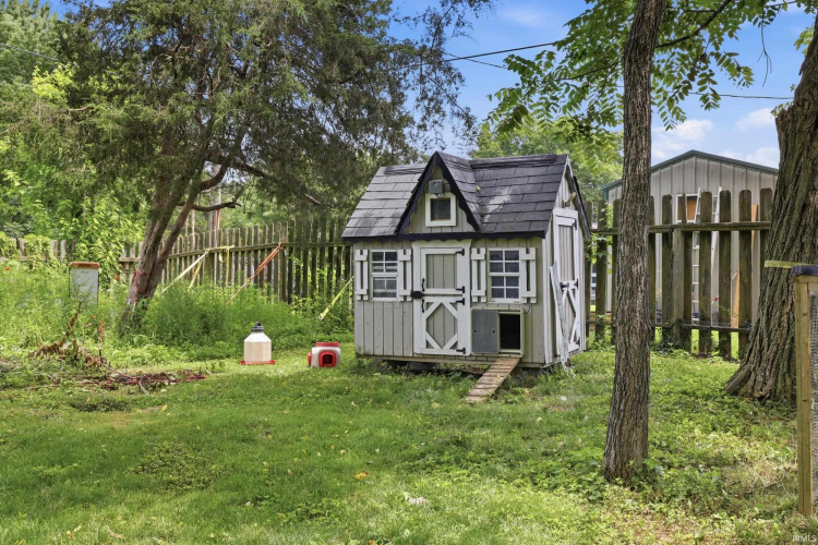 Listing Image 37