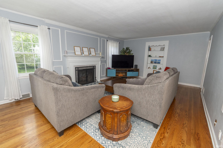 Listing Image 23