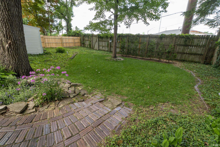 Listing Image 27