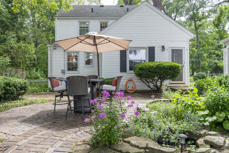 Listing Image 29
