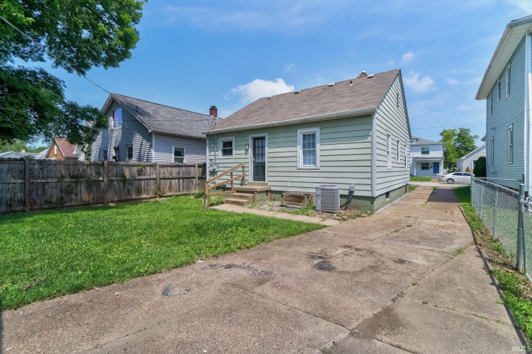 Listing Image 31