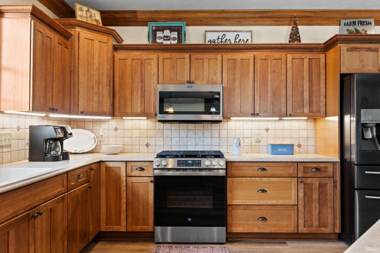 Listing Image 15