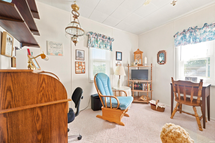 Listing Image 18