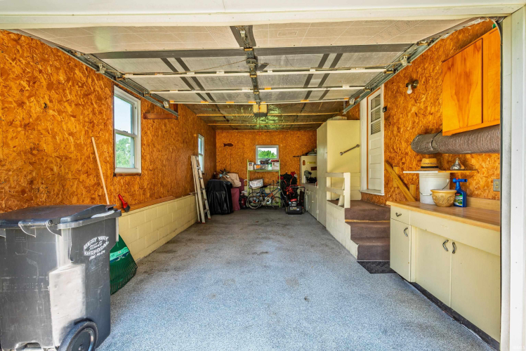 Listing Image 28