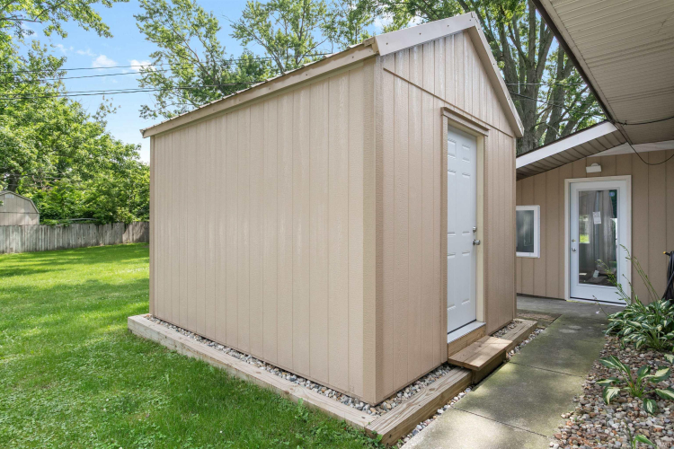 Listing Image 29
